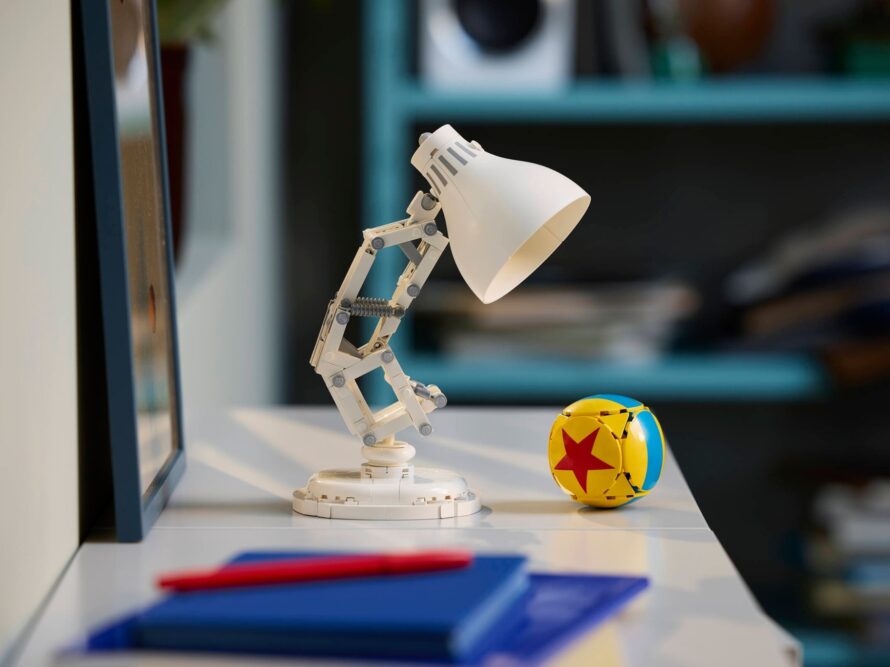 [六月新品] LEGO 21357 Disney Pixar Luxo Jr.：頑皮跳跳燈可愛亮相！